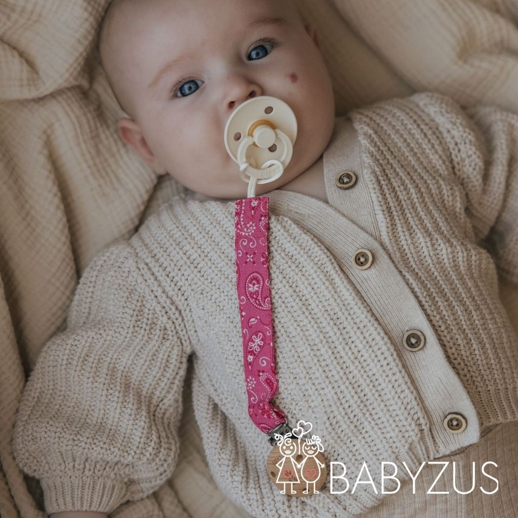 Speenkoord met naam | Roze paisley bandana