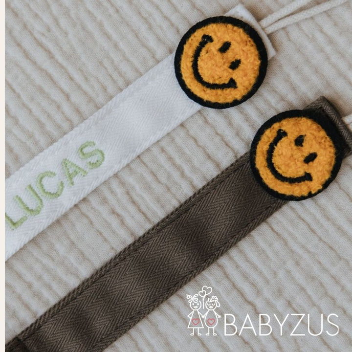 Speenkoord met naam - Bruin Smiley | Patchwork