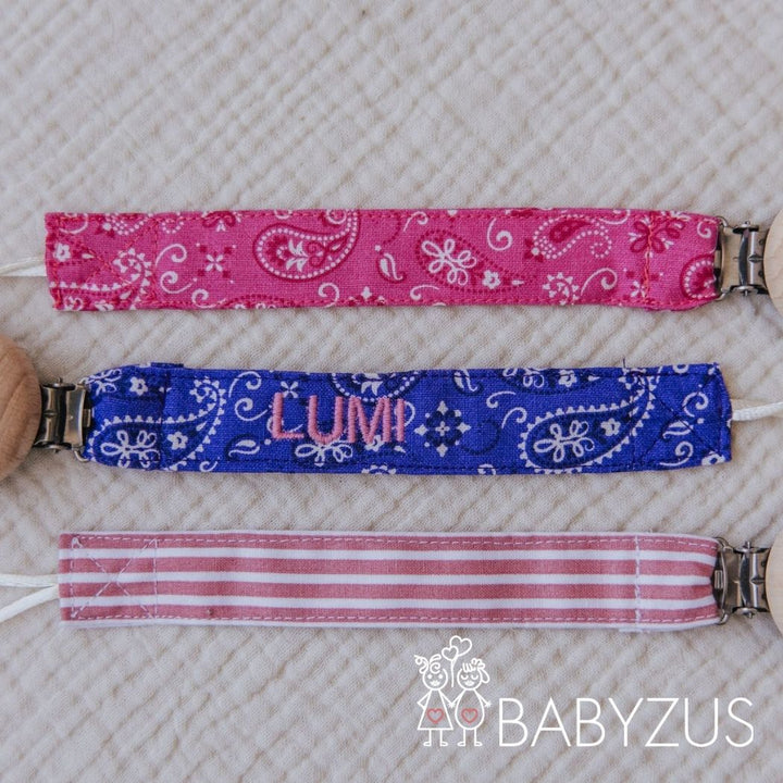 Speenkoord met naam | Paars Paisley Bandana