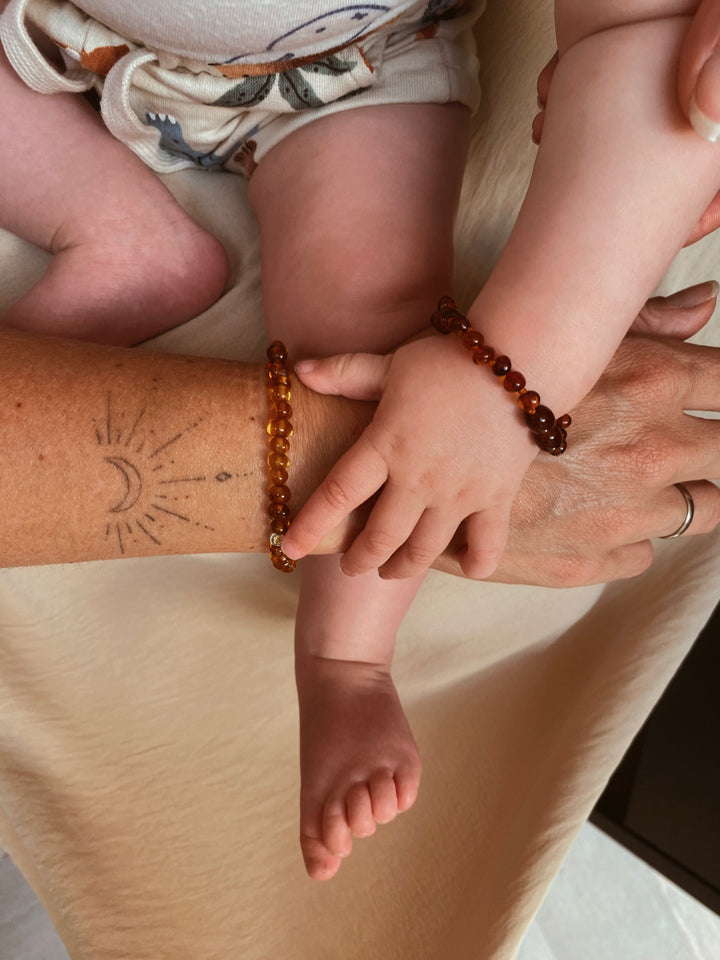 barnsteen armband baby newborn